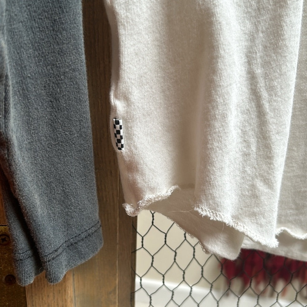 Vans Hot 'N' Tasty Baseball Tee - Picture 9 of 9